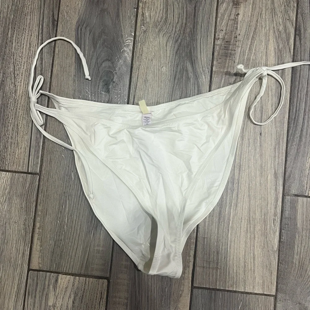 SKIMS White Tie-Side Swim Bottoms NWT Size 4X Vacation Neutral Color